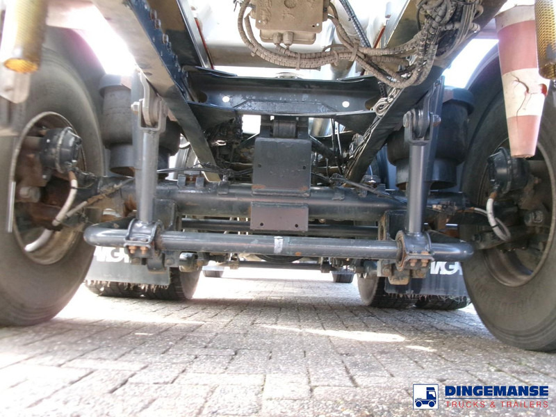 Iveco AD260S31Y 6X2 fuel tank 19 m3 / 5 comp / ADR 02-07-2024 - Camion citerne: photos 5 Iveco AD260S31Y 6X2 fuel tank 19 m3 / 5 comp / ADR 02-07-2024 - Camion citerne: photos 5