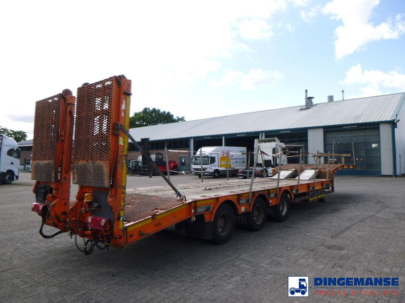 KING 3-axle semi-lowbed trailer 44T + ramps - Semi-remorque surbaissé: photos 4 KING 3-axle semi-lowbed trailer 44T + ramps - Semi-remorque surbaissé: photos 4