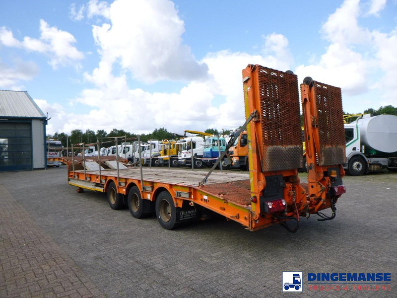 KING 3-axle semi-lowbed trailer 44T + ramps - Semi-remorque surbaissé: photos 3 KING 3-axle semi-lowbed trailer 44T + ramps - Semi-remorque surbaissé: photos 3