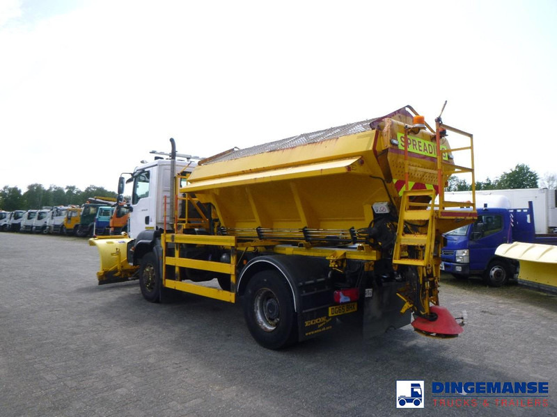 MAN TGM 18.290 4X4 RHD gritter / snow plough - Engin de déneigement: photos 3 MAN TGM 18.290 4X4 RHD gritter / snow plough - Engin de déneigement: photos 3