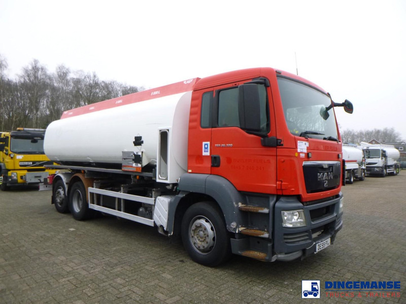 MAN TGS 26.320 6X2 RHD fuel tank 20 m3 / 4 comp - Camion citerne: photos 2 MAN TGS 26.320 6X2 RHD fuel tank 20 m3 / 4 comp - Camion citerne: photos 2