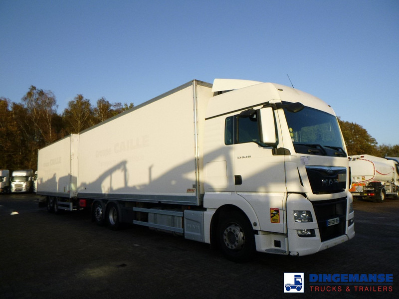 MAN TGX 26.440 6X2 high volume + Fruehauf closed box trailer - Camion fourgon: photos 2 MAN TGX 26.440 6X2 high volume + Fruehauf closed box trailer - Camion fourgon: photos 2