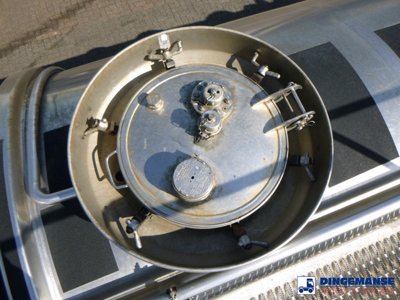 Semi-remorque citerne Magyar Chemical tank inox 40.5 m3 / 3 comp: photos 18