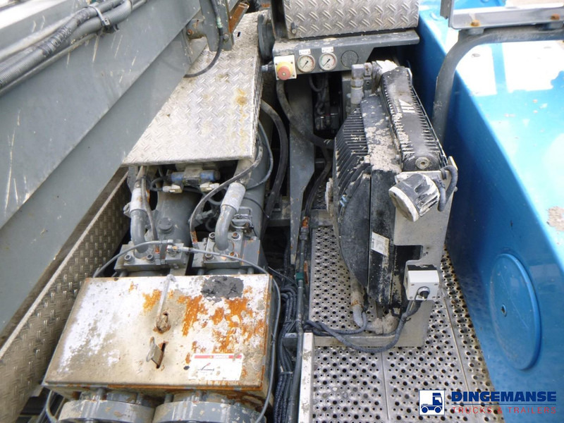 Mercedes-Benz Arocs 8x4 Liebherr 35 XXT concrete pump 35 m - crédit-bail Mercedes-Benz Arocs 8x4 Liebherr 35 XXT concrete pump 35 m: photos 17