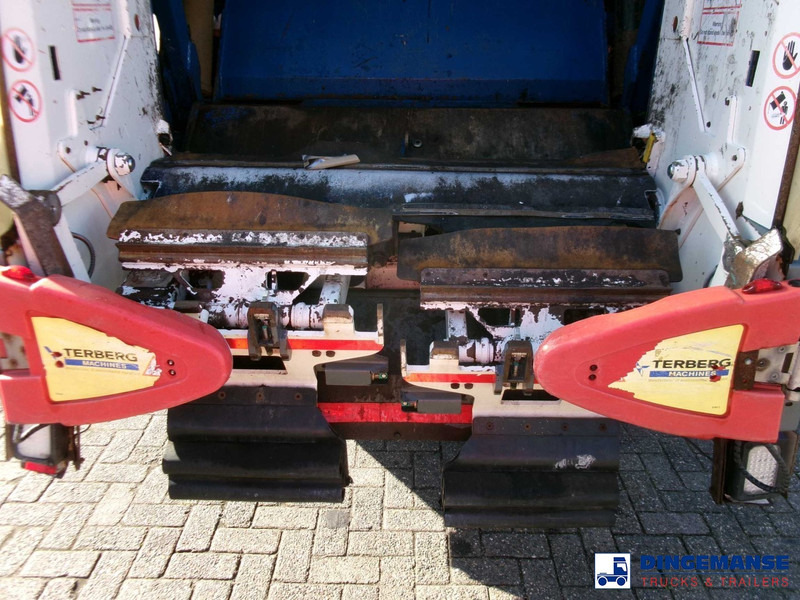 Mercedes-Benz Econic 2630 6x2 RHD Heil refuse truck - crédit-bail Mercedes-Benz Econic 2630 6x2 RHD Heil refuse truck: photos 10
