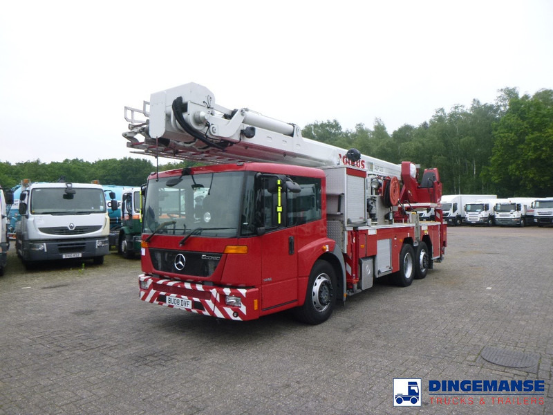 Mercedes-Benz Econic 6x2 RHD Magirus ALP325 fire truck - Camion de pompier: photos 1 Mercedes-Benz Econic 6x2 RHD Magirus ALP325 fire truck - Camion de pompier: photos 1
