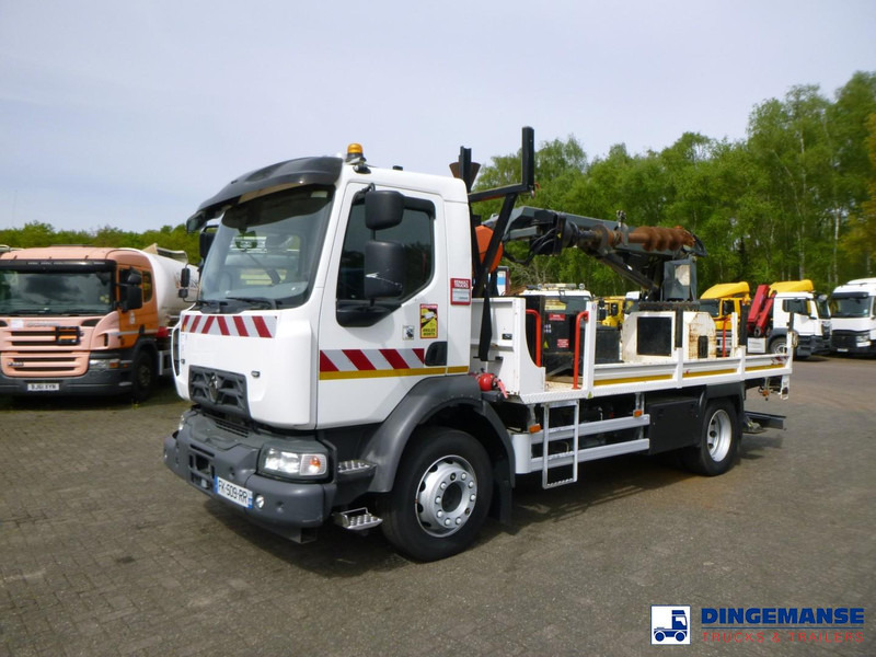 Renault D 240 DTI 4x2 + Risa G2T drilling installation - Foreuse: photos 1 Renault D 240 DTI 4x2 + Risa G2T drilling installation - Foreuse: photos 1