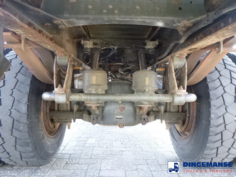 Camion plateau Renault Kerax 380 DXI 4x4 Euro 5 + Hydraulics: photos 8
