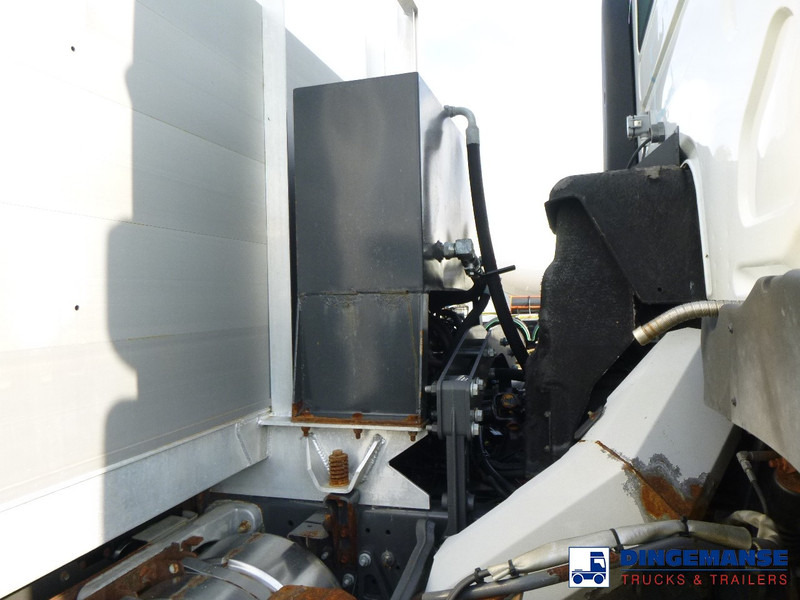 Camion plateau Renault Kerax 380 DXI 4x4 Euro 5 + Hydraulics: photos 18