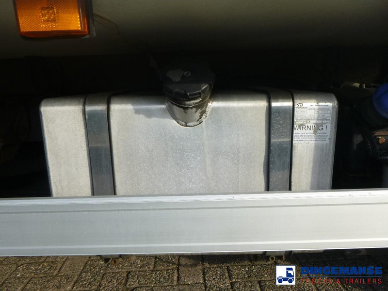 Camion frigorifique Renault Midlum 190 dxi 4x2 RHD frigo box 20 m3: photos 13