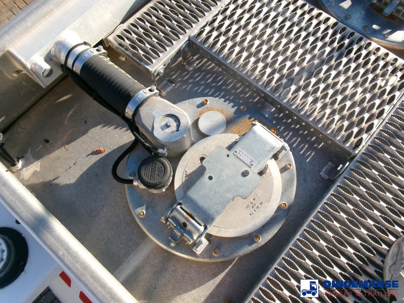 Renault Midlum 270 4x2 fuel tank 11.5 m3 / 4 comp ADR 26-04-2024 - crédit-bail Renault Midlum 270 4x2 fuel tank 11.5 m3 / 4 comp ADR 26-04-2024: photos 16
