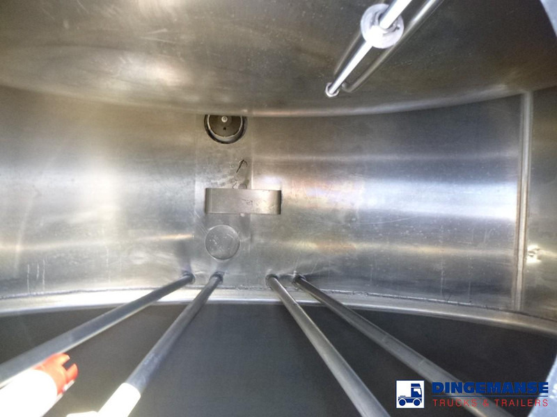 Renault Premium 280 dxi 4x2 fuel tank 13.6 m3 / 4 comp - crédit-bail Renault Premium 280 dxi 4x2 fuel tank 13.6 m3 / 4 comp: photos 13 Renault Premium 280 dxi 4x2 fuel tank 13.6 m3 / 4 comp - crédit-bail Renault Premium 280 dxi 4x2 fuel tank 13.6 m3 / 4 comp: photos 13