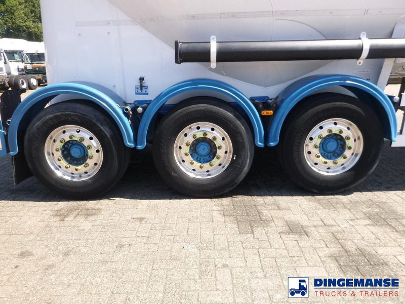 SPITZER Powder tank alu 37 m3 / 1 comp - Semi-remorque citerne: photos 4 SPITZER Powder tank alu 37 m3 / 1 comp - Semi-remorque citerne: photos 4