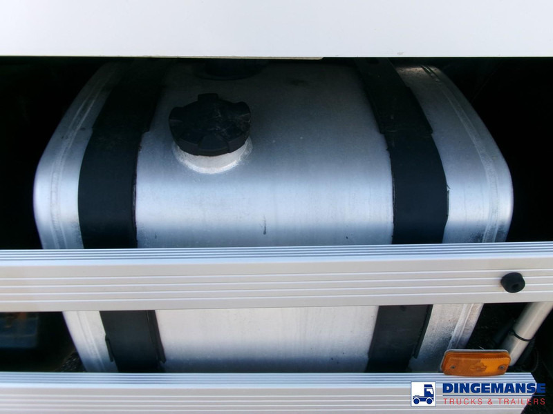 Volvo FE 260 4x2 dxi fuel tank 13.3 m3 / 4 comp / ADR 21-06-2024 - crédit-bail Volvo FE 260 4x2 dxi fuel tank 13.3 m3 / 4 comp / ADR 21-06-2024: photos 9