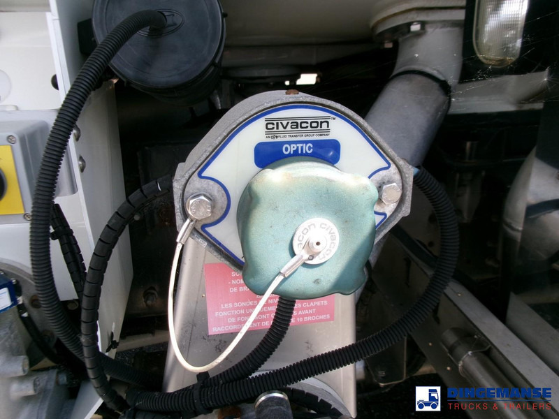 Volvo FE 260 4x2 dxi fuel tank 13.3 m3 / 4 comp / ADR 21-06-2024 - crédit-bail Volvo FE 260 4x2 dxi fuel tank 13.3 m3 / 4 comp / ADR 21-06-2024: photos 14