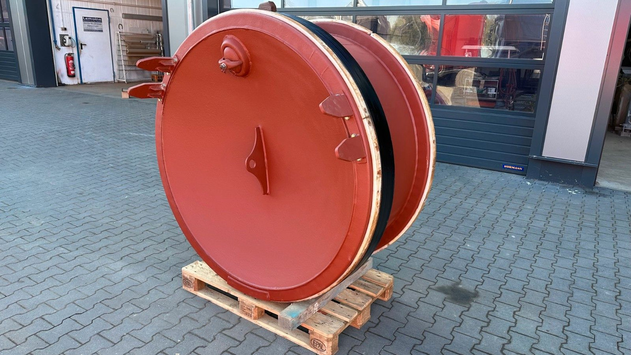 E-Kolben Ausschubkolben Müller-Umwelttechnik - Camion hydrocureur: photos 1 E-Kolben Ausschubkolben Müller-Umwelttechnik - Camion hydrocureur: photos 1