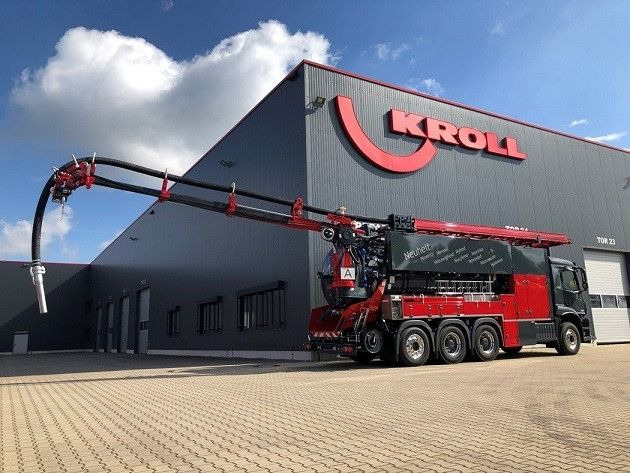Mercedes-Benz AROCS 3246 8x4 Kroll 16m³ WRG Winterheizung -15C - Camion hydrocureur: photos 2 Mercedes-Benz AROCS 3246 8x4 Kroll 16m³ WRG Winterheizung -15C - Camion hydrocureur: photos 2