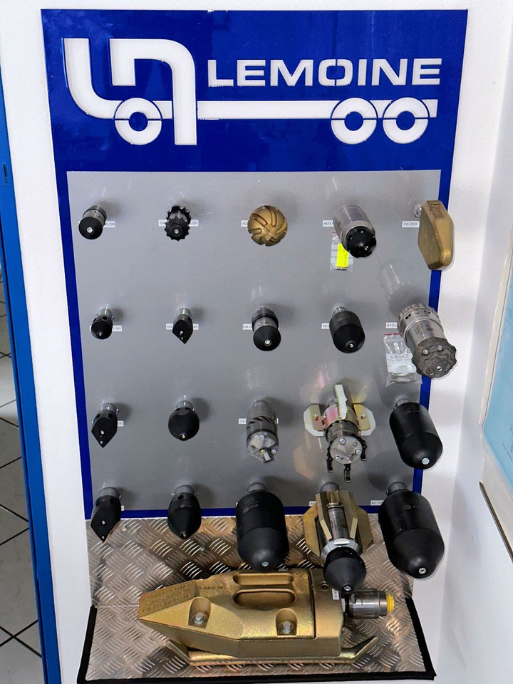 Mercedes-Benz Actros 2546 Müller 13m³ Canalmaster WRG-Recyclin - Camion hydrocureur: photos 4 Mercedes-Benz Actros 2546 Müller 13m³ Canalmaster WRG-Recyclin - Camion hydrocureur: photos 4