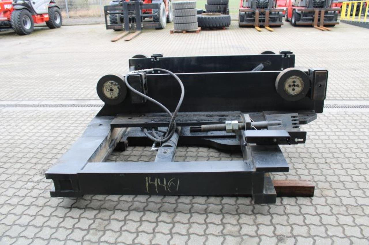 Hyster FORK POSITIONER - Fourches: photos 1 Hyster FORK POSITIONER - Fourches: photos 1
