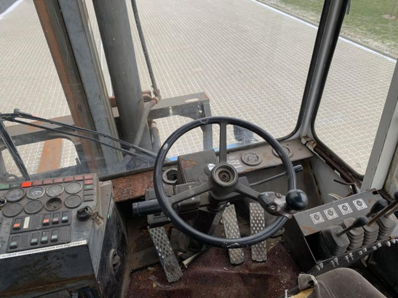 Kalmar DCB32-1200 - Chariot élévateur diesel: photos 4 Kalmar DCB32-1200 - Chariot élévateur diesel: photos 4