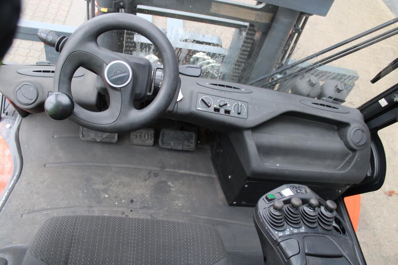 Linde H80 - Chariot élévateur électrique: photos 4 Linde H80 - Chariot élévateur électrique: photos 4