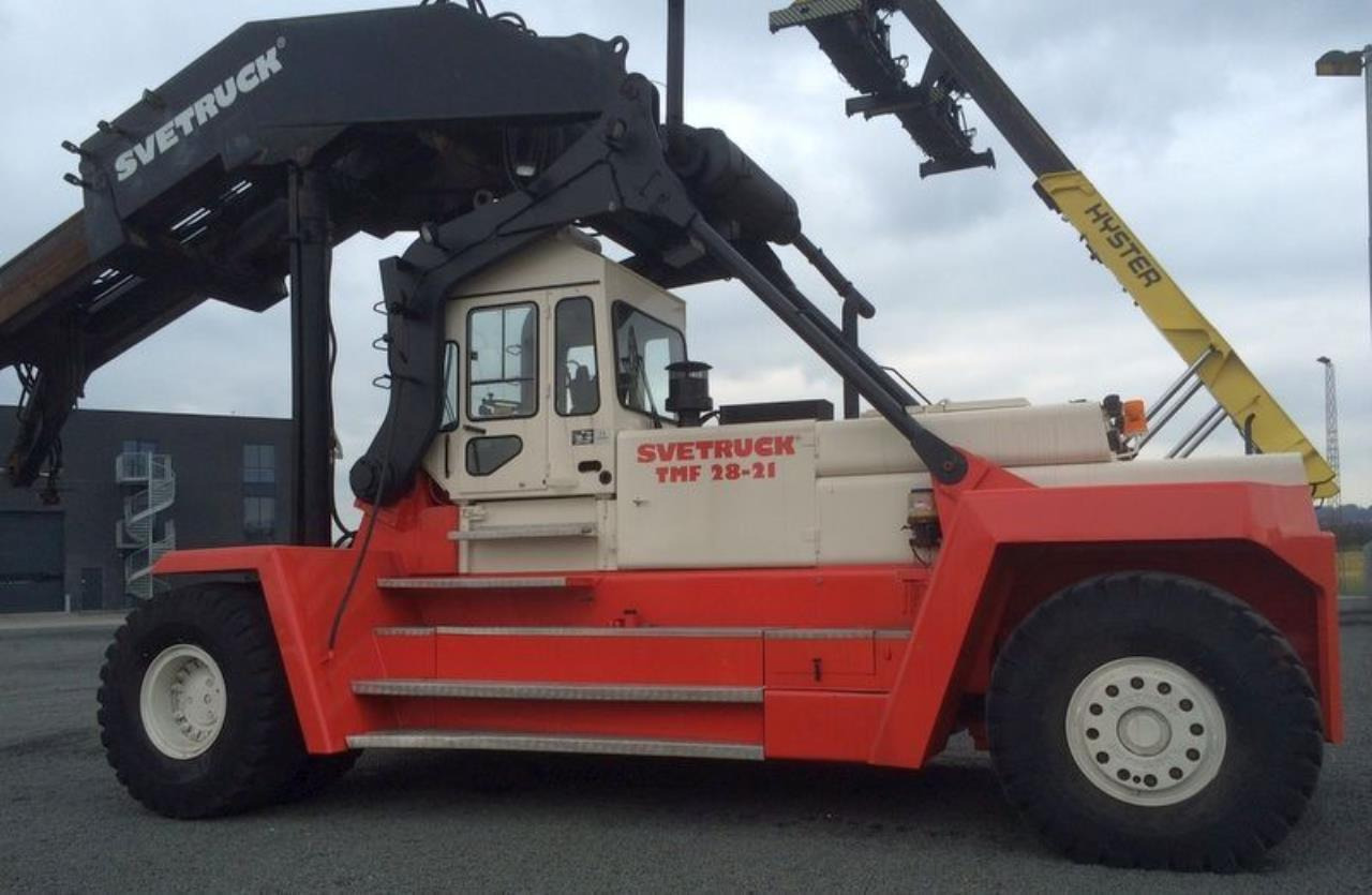 SveTruck TMF 28-21 - Chariot élévateur diesel: photos 1 SveTruck TMF 28-21 - Chariot élévateur diesel: photos 1