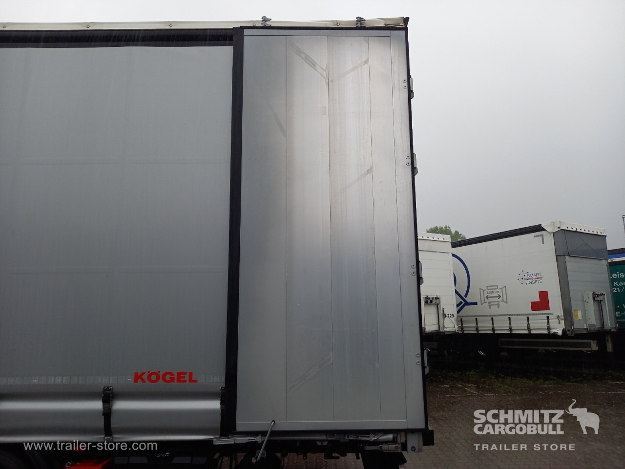 KOEGEL Auflieger Curtainsider Mega - Semi-remorque rideaux coulissants: photos 3 KOEGEL Auflieger Curtainsider Mega - Semi-remorque rideaux coulissants: photos 3