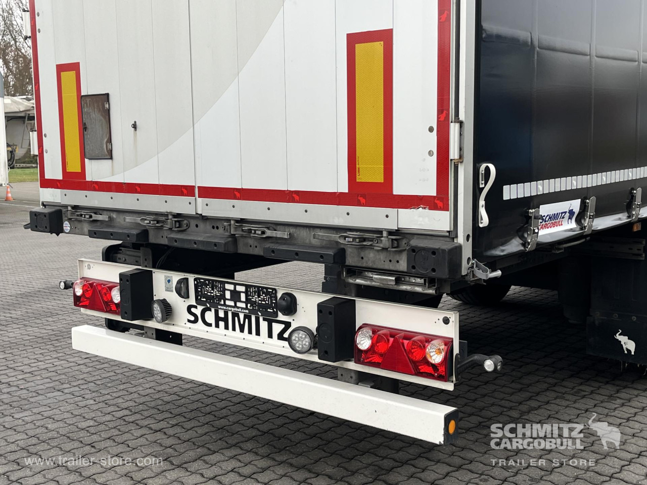 SCHMITZ Auflieger Curtainsider Standard - Semi-remorque rideaux coulissants: photos 2 SCHMITZ Auflieger Curtainsider Standard - Semi-remorque rideaux coulissants: photos 2