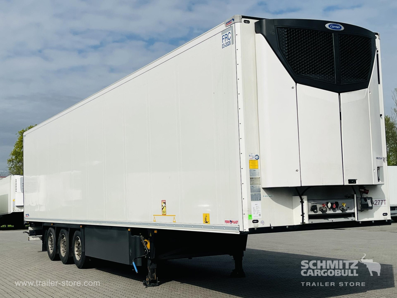 SCHMITZ Auflieger Tiefkühler Multitemp - Semi-remorque isothermique: photos 1 SCHMITZ Auflieger Tiefkühler Multitemp - Semi-remorque isothermique: photos 1