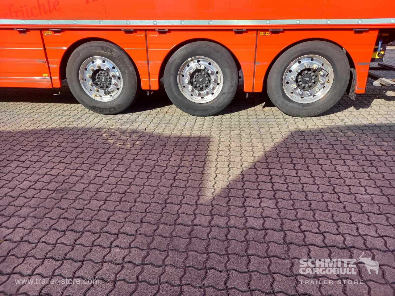 SCHMITZ Auflieger Tiefkühler Multitemp Double deck - Semi-remorque isothermique: photos 2 SCHMITZ Auflieger Tiefkühler Multitemp Double deck - Semi-remorque isothermique: photos 2