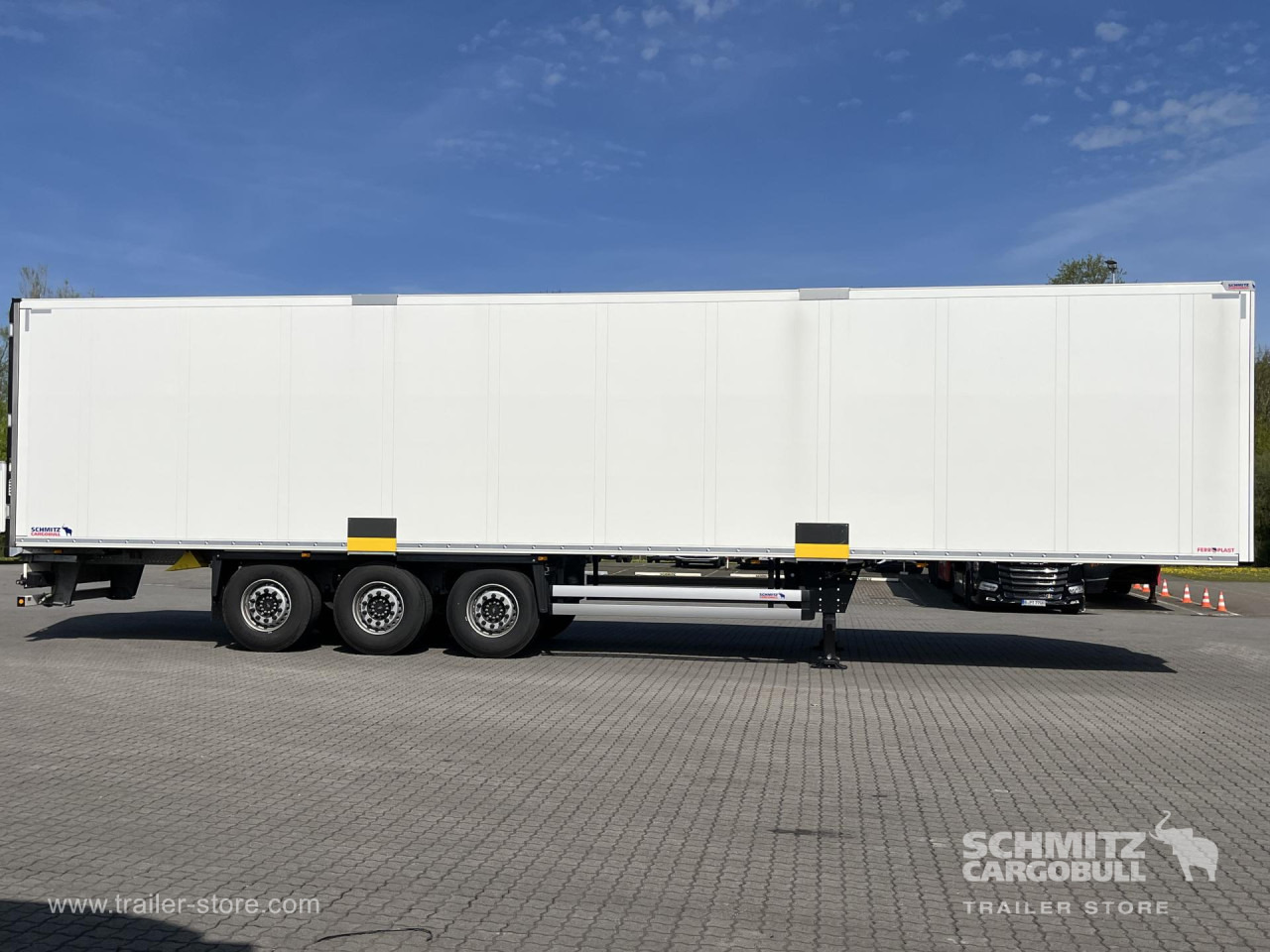 SCHMITZ Auflieger Tiefkühler Standard - Semi-remorque isothermique: photos 2 SCHMITZ Auflieger Tiefkühler Standard - Semi-remorque isothermique: photos 2