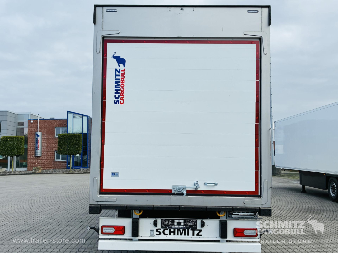 SCHMITZ Auflieger Tiefkühler Standard Double deck - Semi-remorque isothermique: photos 2 SCHMITZ Auflieger Tiefkühler Standard Double deck - Semi-remorque isothermique: photos 2