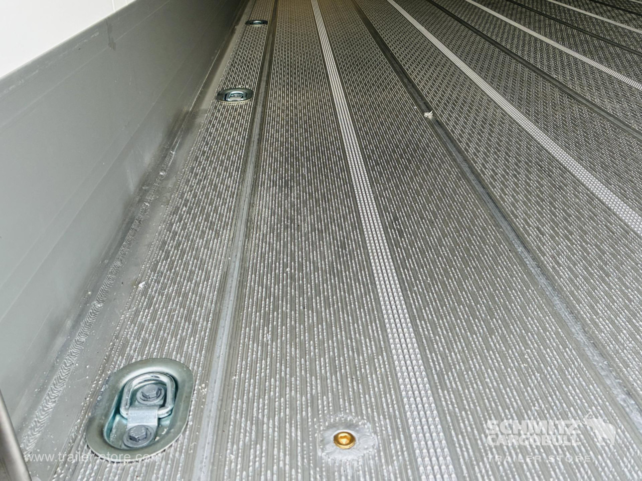 SCHMITZ Auflieger Tiefkühler Standard Double deck - Semi-remorque isothermique: photos 4 SCHMITZ Auflieger Tiefkühler Standard Double deck - Semi-remorque isothermique: photos 4