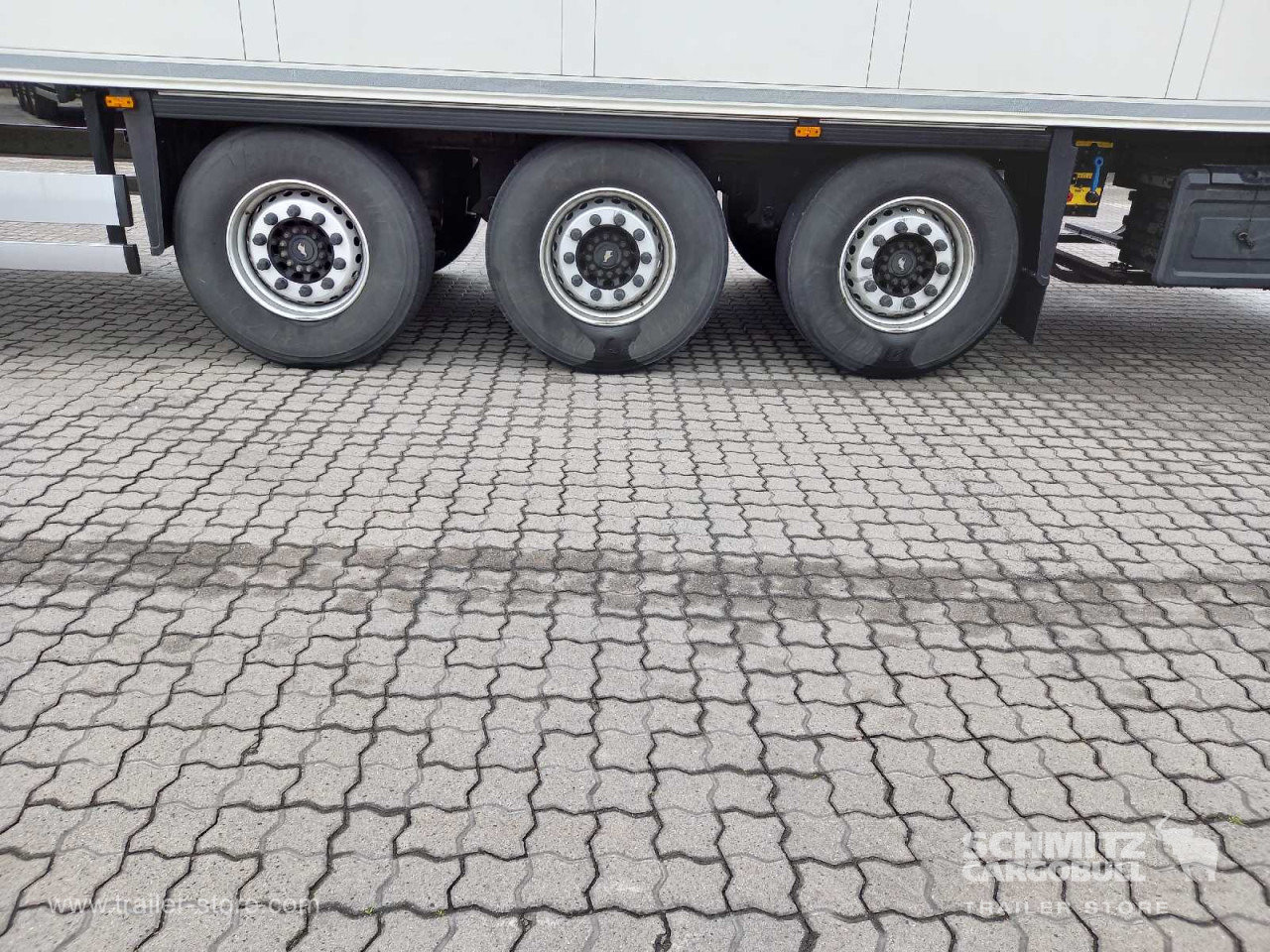 SCHMITZ Auflieger Tiefkühler Standard Double deck - Semi-remorque isothermique: photos 5 SCHMITZ Auflieger Tiefkühler Standard Double deck - Semi-remorque isothermique: photos 5