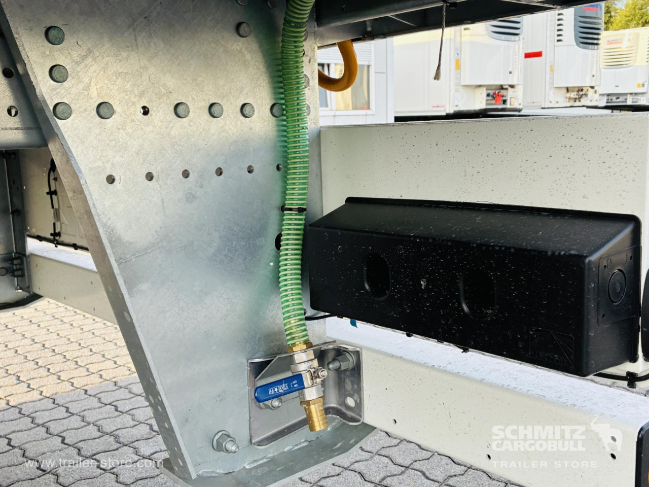SCHMITZ Auflieger Tiefkühler Standard Double deck - Semi-remorque isothermique: photos 5 SCHMITZ Auflieger Tiefkühler Standard Double deck - Semi-remorque isothermique: photos 5