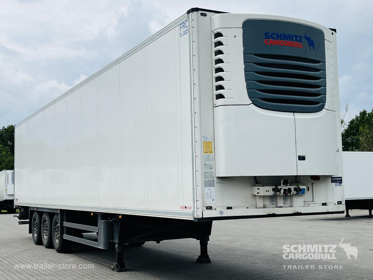 SCHMITZ Auflieger Tiefkühler Standard Double deck - Semi-remorque isothermique: photos 1 SCHMITZ Auflieger Tiefkühler Standard Double deck - Semi-remorque isothermique: photos 1