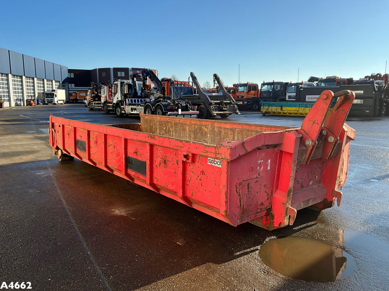 Container 10m³ - Benne ampliroll: photos 4 Container 10m³ - Benne ampliroll: photos 4