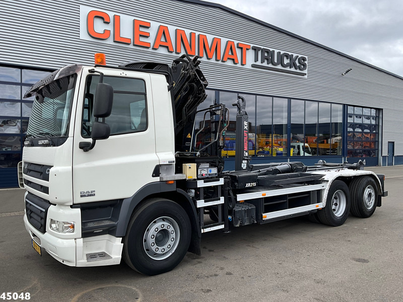 DAF FAN 85 CF 360 Euro 5 Hiab 12 Tonmeter laadkraan - Camion ampliroll, Camion grue: photos 2 DAF FAN 85 CF 360 Euro 5 Hiab 12 Tonmeter laadkraan - Camion ampliroll, Camion grue: photos 2