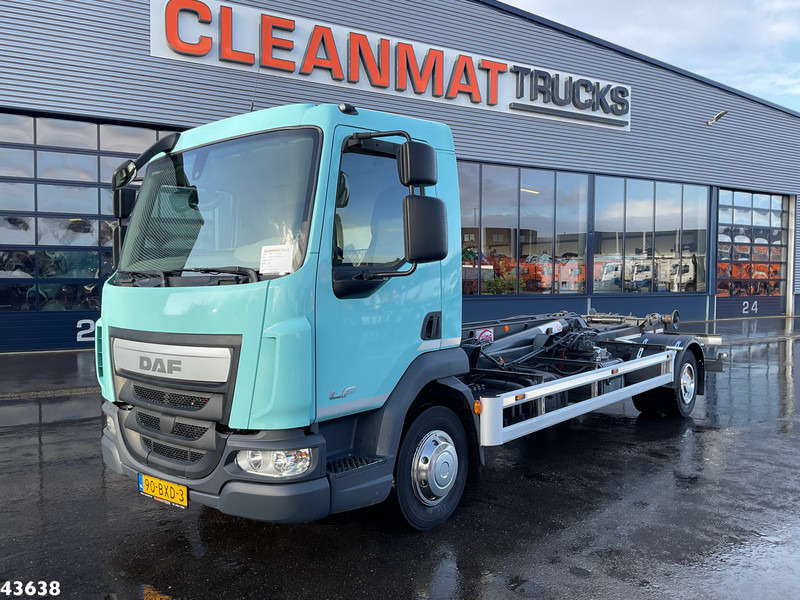 Camion ampliroll DAF LF 180 Euro 6 14 Ton haakarmsysteem Just 117.371 km!: photos 6 Camion ampliroll DAF LF 180 Euro 6 14 Ton haakarmsysteem Just 117.371 km!: photos 6