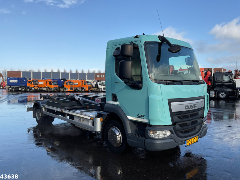 DAF LF 180 Euro 6 14 Ton haakarmsysteem Just 117.371 km! - Camion ampliroll: photos 5 DAF LF 180 Euro 6 14 Ton haakarmsysteem Just 117.371 km! - Camion ampliroll: photos 5