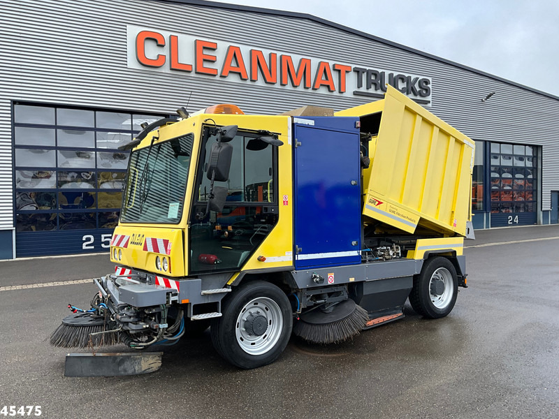 Dulevo 5020 S with 3-rd brush - Balayeuse de voirie: photos 3 Dulevo 5020 S with 3-rd brush - Balayeuse de voirie: photos 3