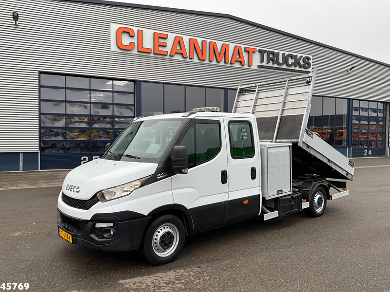 Iveco Daily 35S17D Kipper 7 persoons Just 95.281 km! - Camion benne: photos 2 Iveco Daily 35S17D Kipper 7 persoons Just 95.281 km! - Camion benne: photos 2