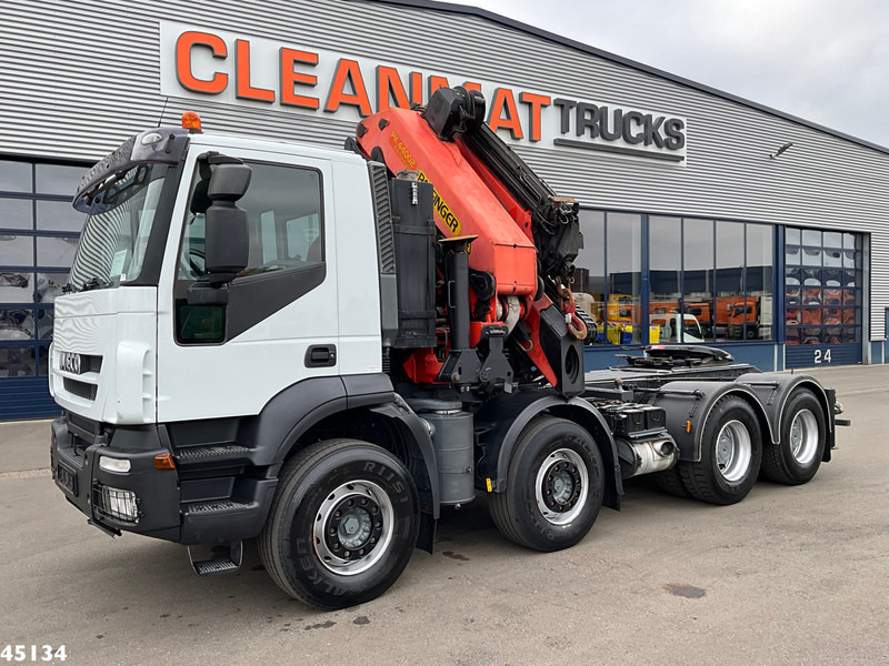 Iveco Stralis AD410T44 8x4 Palfinger 44 Tonmeter laadkraan + Fly-Jib Just 222.398 km! - Camion grue: photos 4 Iveco Stralis AD410T44 8x4 Palfinger 44 Tonmeter laadkraan + Fly-Jib Just 222.398 km! - Camion grue: photos 4