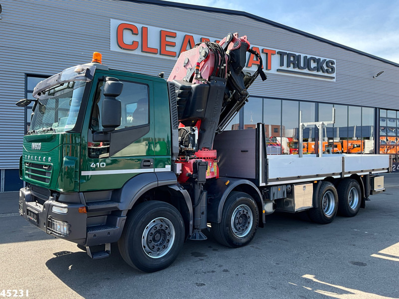 Iveco Trakker AD410T41 Fassi 80 Tonmeter laadkraan + Fly-Jib Just 80.441 Km! - Camion grue: photos 5 Iveco Trakker AD410T41 Fassi 80 Tonmeter laadkraan + Fly-Jib Just 80.441 Km! - Camion grue: photos 5