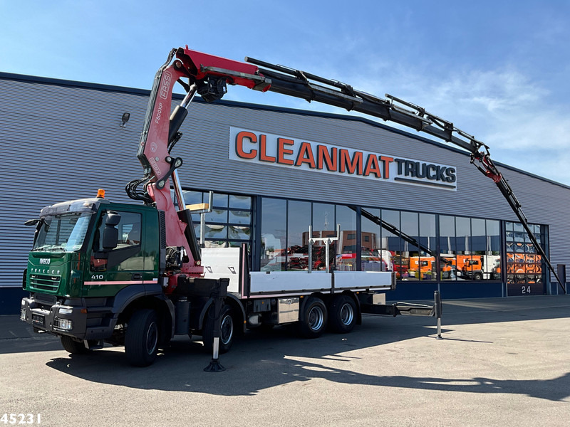 Iveco Trakker AD410T41 Fassi 80 Tonmeter laadkraan + Fly-Jib Just 80.441 Km! - Camion grue: photos 1 Iveco Trakker AD410T41 Fassi 80 Tonmeter laadkraan + Fly-Jib Just 80.441 Km! - Camion grue: photos 1