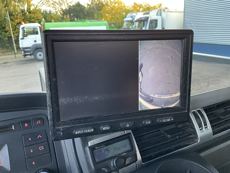 Camion ampliroll MAN TGA 41.440 8x4 Full Steel AJK 26 Ton haakarmsysteem + Laadplateau met Hiab 28 Tonmeter laadkraan: photos 10 Camion ampliroll MAN TGA 41.440 8x4 Full Steel AJK 26 Ton haakarmsysteem + Laadplateau met Hiab 28 Tonmeter laadkraan: photos 10