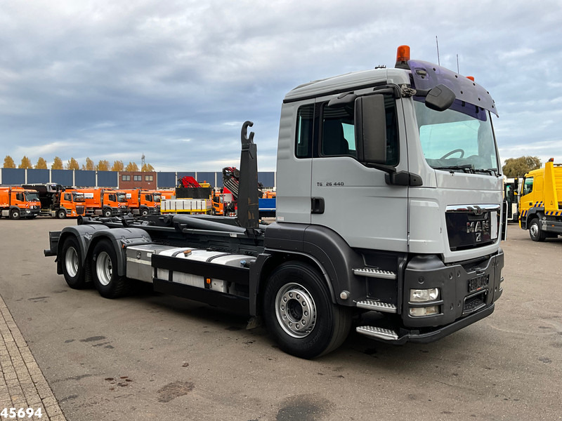 MAN TGS 26.440 6x4 ZF Intarder Manual 26 Ton haakarmsysteem - Camion ampliroll: photos 3 MAN TGS 26.440 6x4 ZF Intarder Manual 26 Ton haakarmsysteem - Camion ampliroll: photos 3