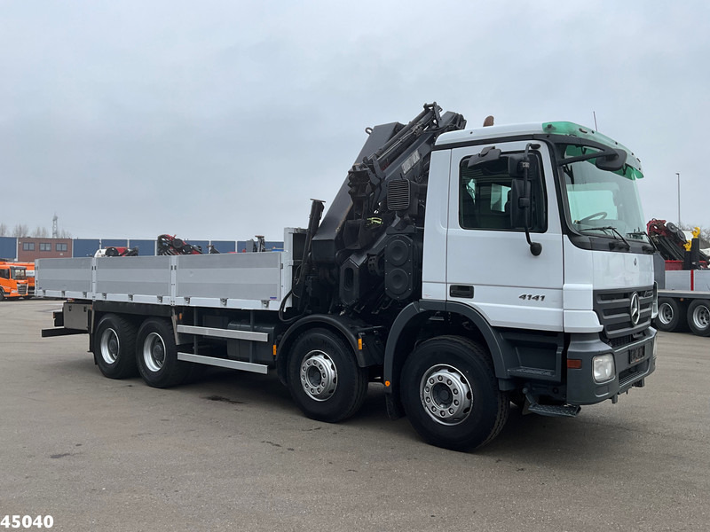 Mercedes-Benz Actros 4141 8x4 manual Hiab 32 Tonmeter laadkraan + Fly-jib - Camion grue: photos 5 Mercedes-Benz Actros 4141 8x4 manual Hiab 32 Tonmeter laadkraan + Fly-jib - Camion grue: photos 5