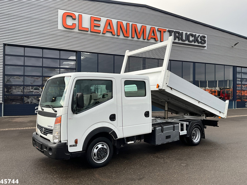 Nissan Cabstar 45.14 kipper Manual Just 101.549 km! - Camion benne: photos 1 Nissan Cabstar 45.14 kipper Manual Just 101.549 km! - Camion benne: photos 1