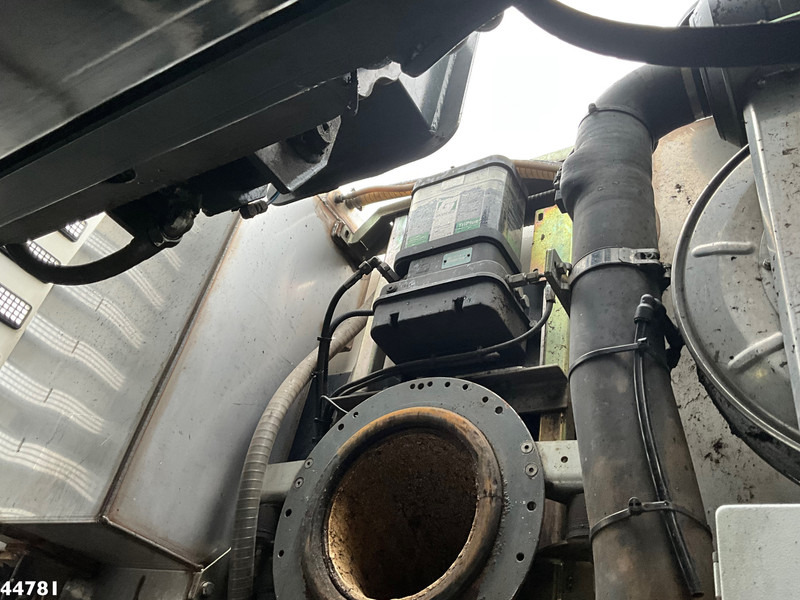 Balayeuse de voirie Ravo 540 CD Euro 6 with 3-rd brush: photos 10 Balayeuse de voirie Ravo 540 CD Euro 6 with 3-rd brush: photos 10